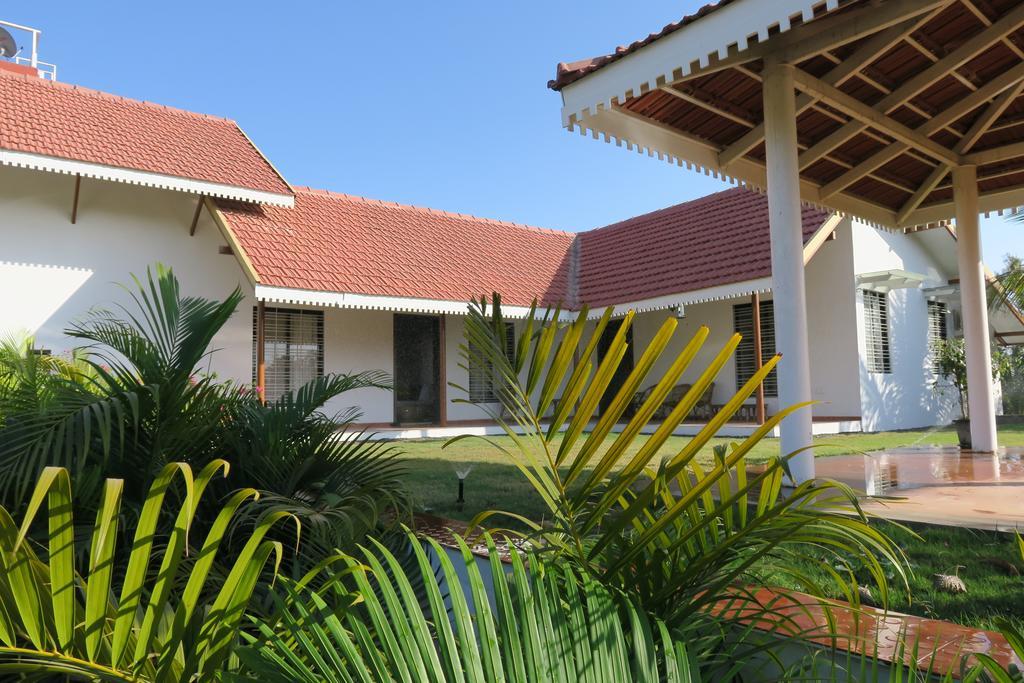 The Green Estate Resort Nashik Luaran gambar